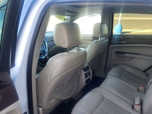 Used 2015 Cadillac SRX Premium image 12