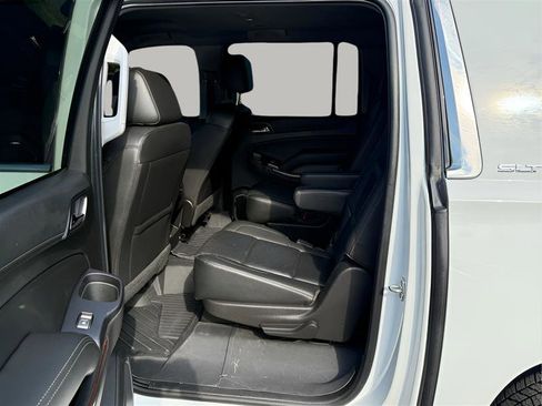 Used 2018 GMC Yukon XL SLT image 29