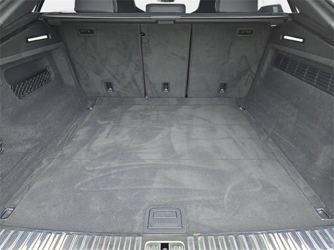 Used 2022 Audi SQ8 Prestige image 14