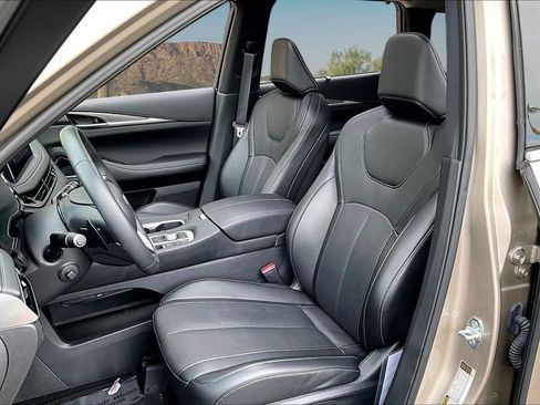 Used 2026 INFINITI QX60 Luxe w/ Cargo Package FWD image 25