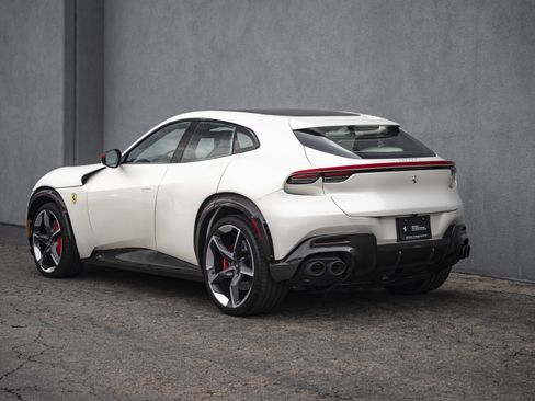 Used 2024 Ferrari Purosangue AWD/4WD image 3