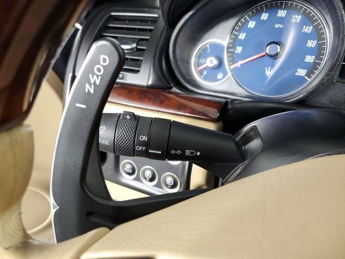 Used 2013 Maserati GranTurismo Sport image 36