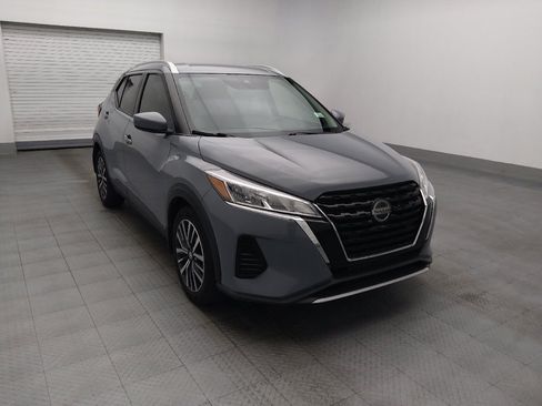 Used 2021 Nissan Kicks SV FWD image 13