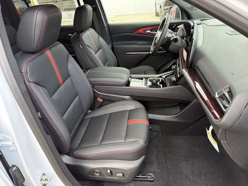 New 2026 Chevrolet Traverse RS image 26