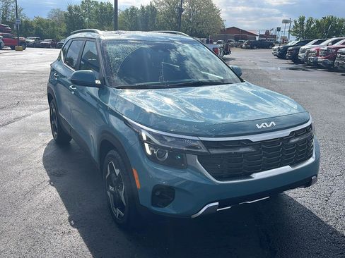 Used 2024 Kia Seltos EX AWD/4WD image 7