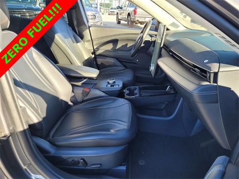 Used 2023 Ford Mustang Mach-E Premium image 11