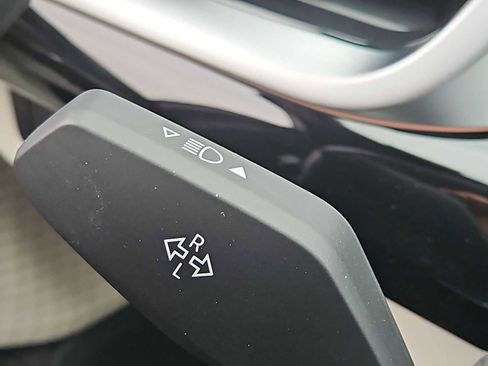 New 2026 BMW X1 xDrive28i w/ Convenience Package image 26