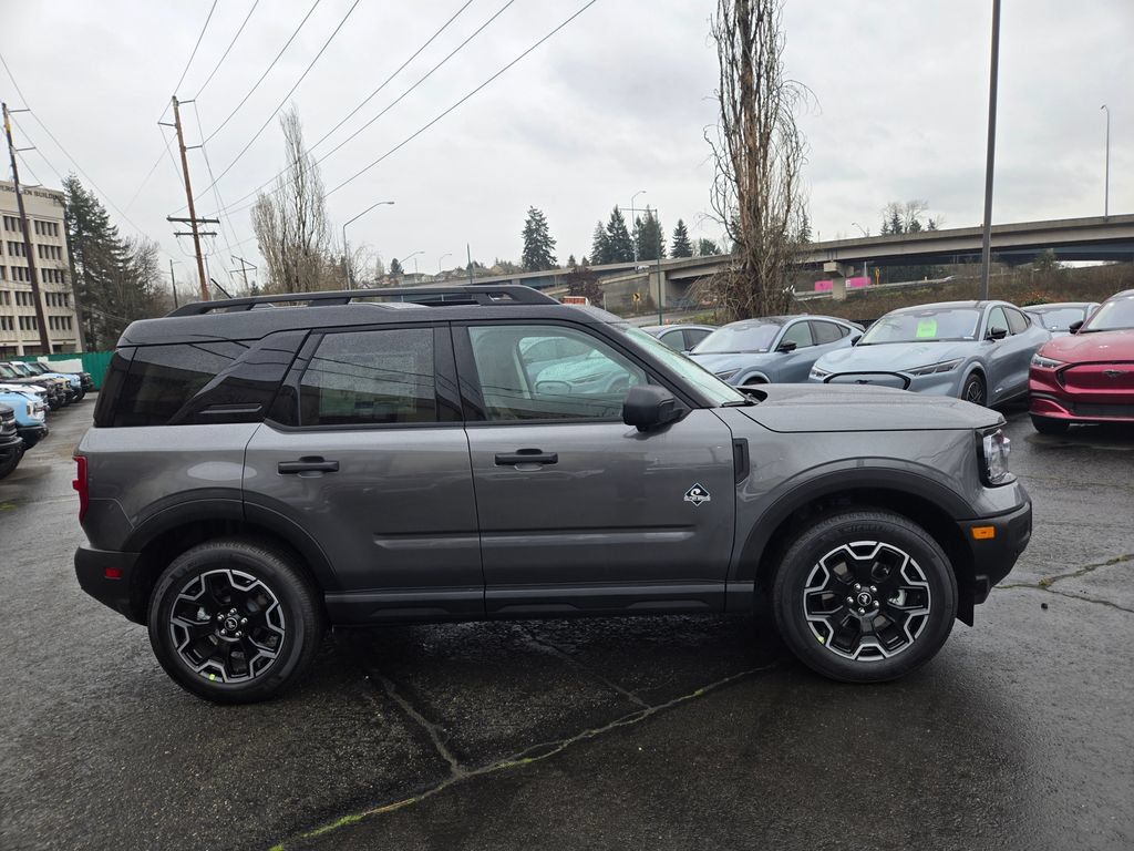 New 2026 Ford Bronco Sport Outer Banks w/ Outer Banks Tech Package+ AWD/4WD image 4