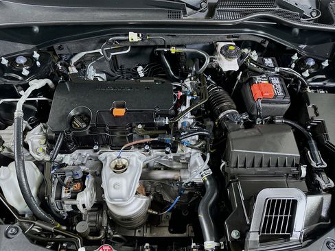 Used 2024 Honda HR-V LX image 30