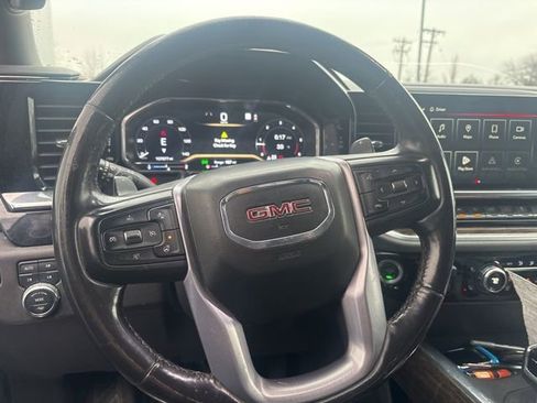 Used 2022 GMC Sierra 1500 Elevation w/ Preferred Package image 6