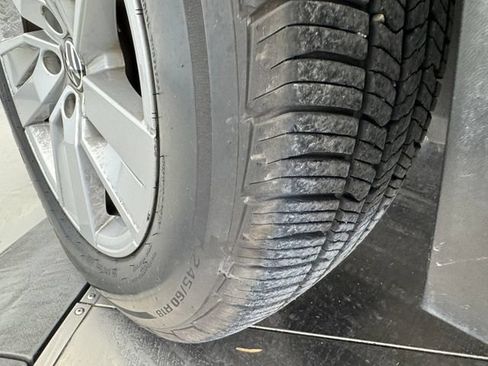 Used 2021 Volkswagen Atlas S FWD image 12