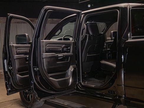 Used 2024 RAM 2500 Limited AWD/4WD image 27