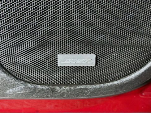 Used 2023 GMC Acadia Denali image 19