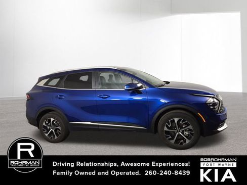 Certified 2024 Kia Sportage EX image 5