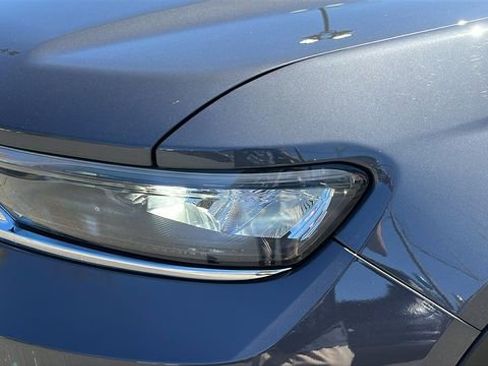 Used 2024 Jeep Grand Cherokee Limited image 7