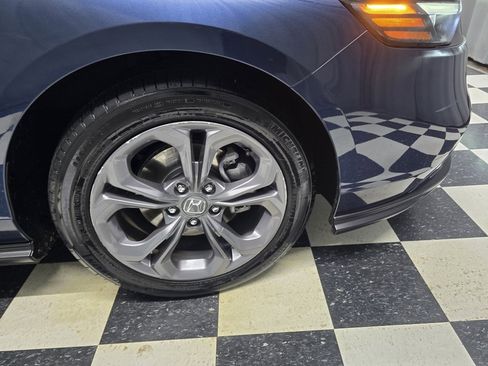 Used 2024 Honda Accord EX image 4