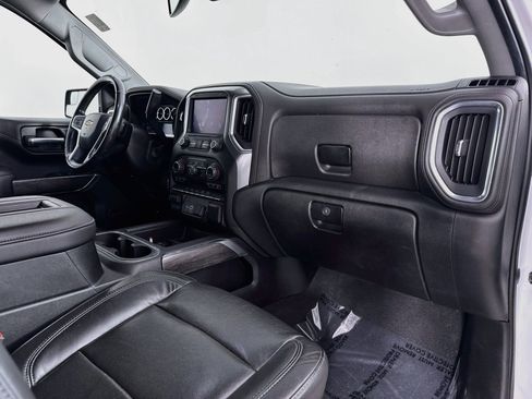 Used 2019 Chevrolet Silverado 1500 LTZ w/ LTZ Convenience Package AWD/4WD image 30