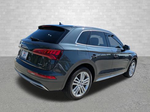 Used 2020 Audi Q5 2.0T Premium Plus w/ Premium Plus Package image 2