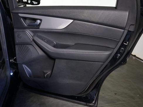 Certified 2026 Acura MDX SH-AWD image 32