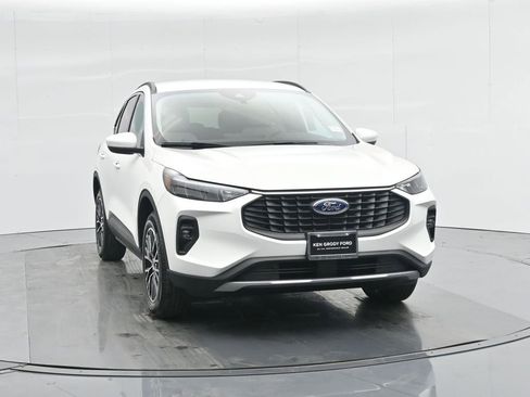 New 2025 Ford Escape SE image 56