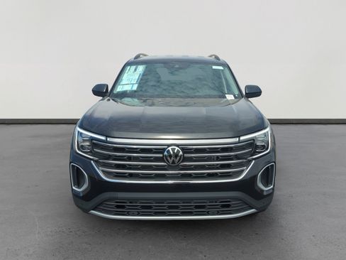 New 2026 Volkswagen Atlas SE image 8