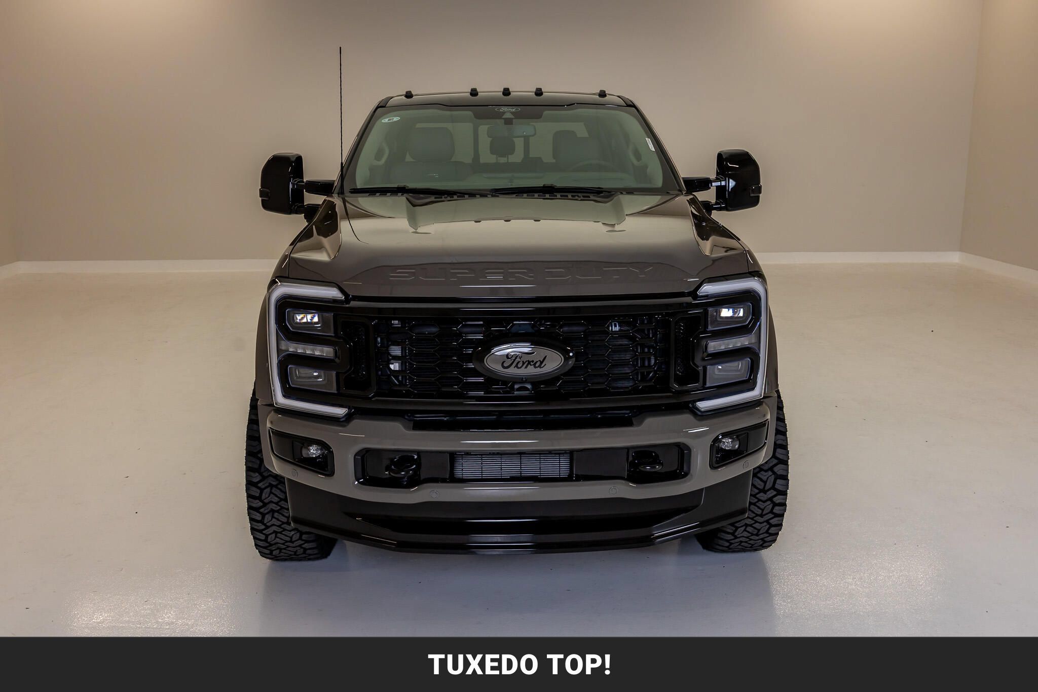 Used 2026 Ford F450 Platinum w/ Platinum Plus Package AWD/4WD image 4