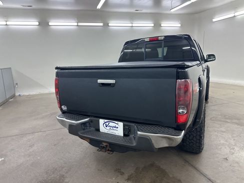 Used 2011 Chevrolet Colorado LT AWD/4WD image 11