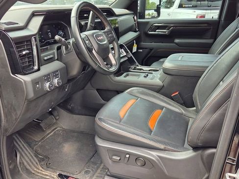 Used 2024 GMC Sierra 3500 AT4 w/ AT4 Premium Plus Package image 4
