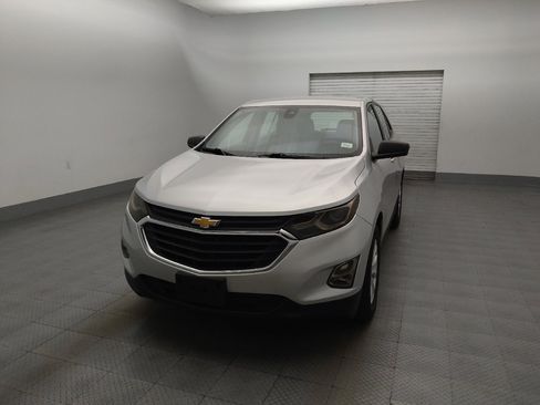 Used 2021 Chevrolet Equinox LS image 15