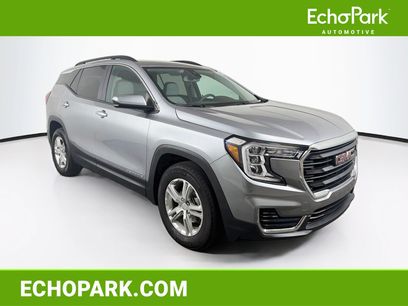 Used 2024 GMC Terrain SLE w/ Driver Convenience Package