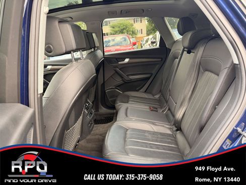 Used 2023 Audi Q5 2.0T Premium Plus w/ Premium Plus Package AWD/4WD image 31