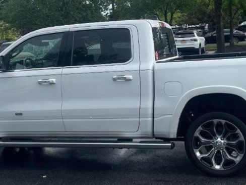 Used 2021 RAM 1500 Limited w/ Body Color Bumper Group AWD/4WD image 3