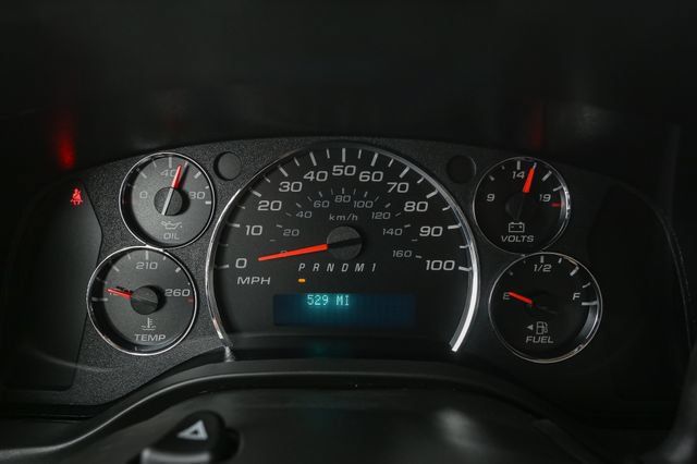 Used 2025 Chevrolet Express 2500 w/ Driver Convenience Package RWD image 24