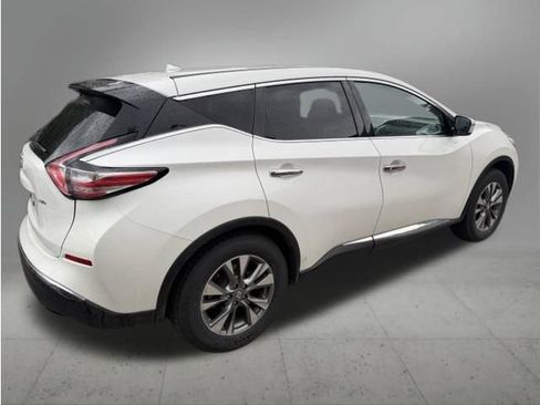 Used 2016 Nissan Murano S w/ Navigation Package AWD/4WD image 5