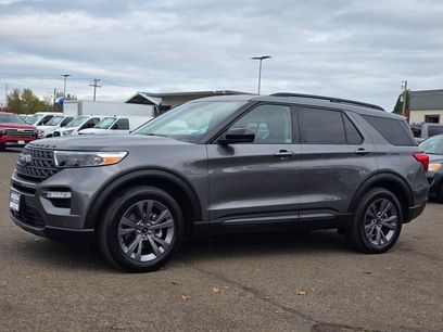 Used 2022 Ford Explorer XLT w/ Equipment Group 202A