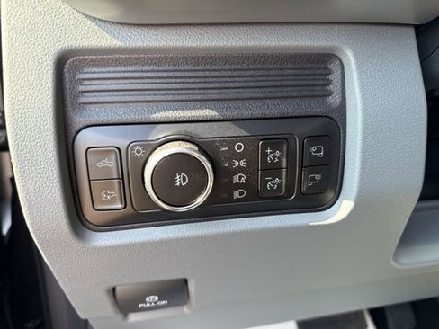 New 2025 Ford F350 XLT w/ Black Appearance Package image 14