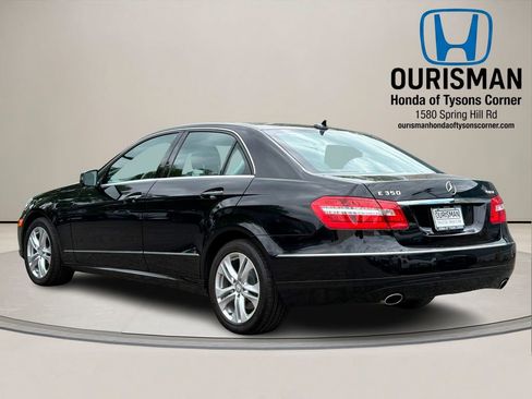 Used 2011 Mercedes-Benz E 350 4MATIC Sedan image 4