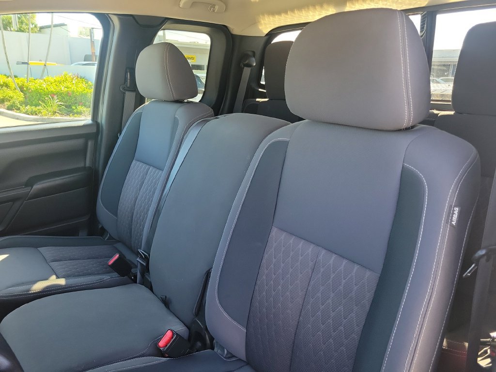 Used 2022 Nissan Titan S RWD image 24