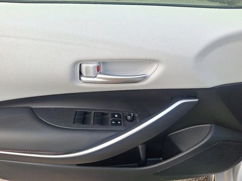 Used 2024 Toyota Corolla SE image 20