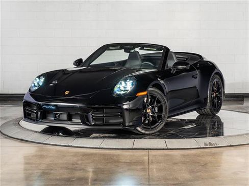 Certified 2026 Porsche 911 Carrera RWD image 1