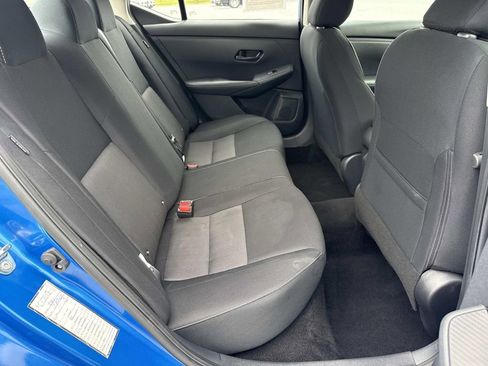 Used 2024 Nissan Sentra SV FWD image 21
