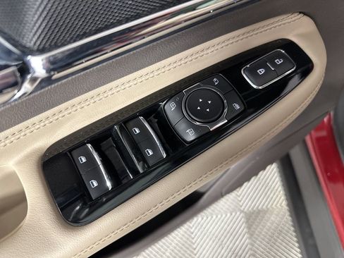 Used 2022 Lincoln Corsair Reserve w/ Equipment Group 201A image 7