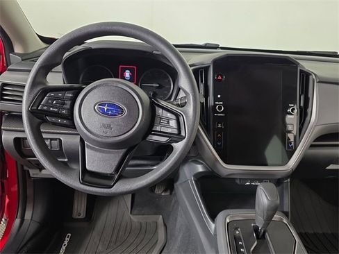 Used 2025 Subaru Crosstrek 2.0i Premium image 9
