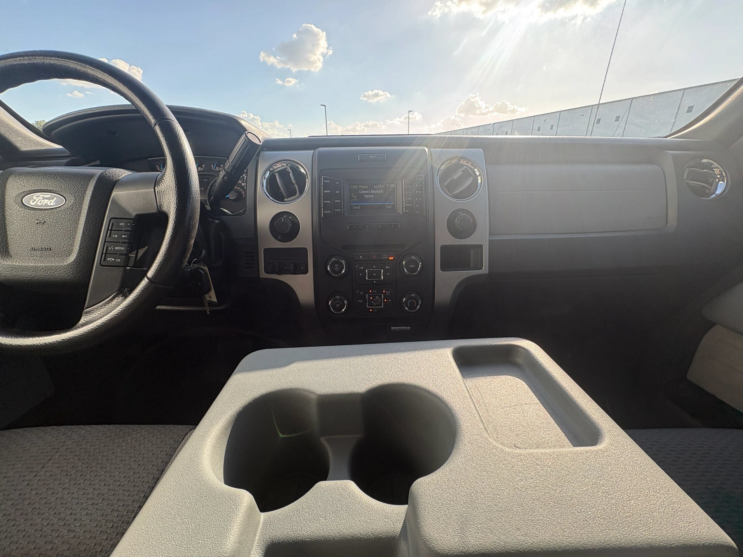 Used 2013 Ford F150 XLT w/ Luxury Equipment Group RWD image 12