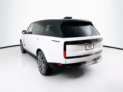 New 2025 Land Rover Range Rover Long Wheelbase SE image 7