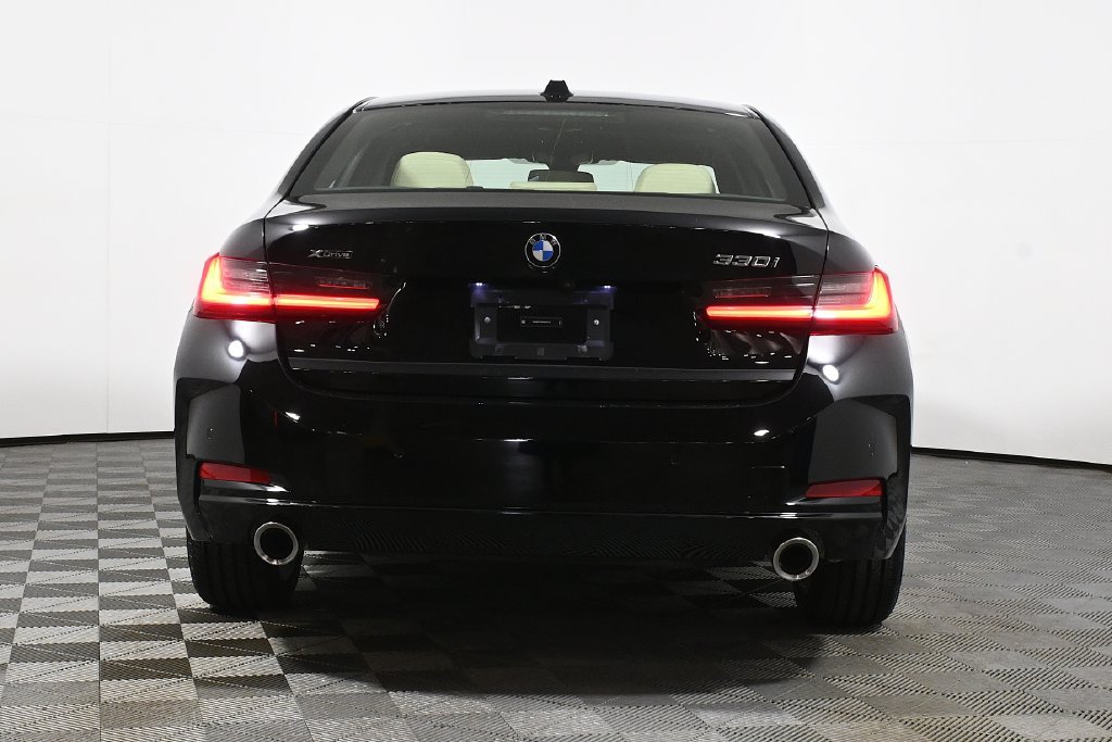 Certified 2023 BMW 330i xDrive Sedan w/ Driving Assistance Package AWD/4WD image 6