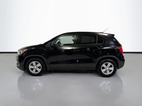 Used 2020 Chevrolet Trax LS w/ Tint and Cruise Package FWD image 6