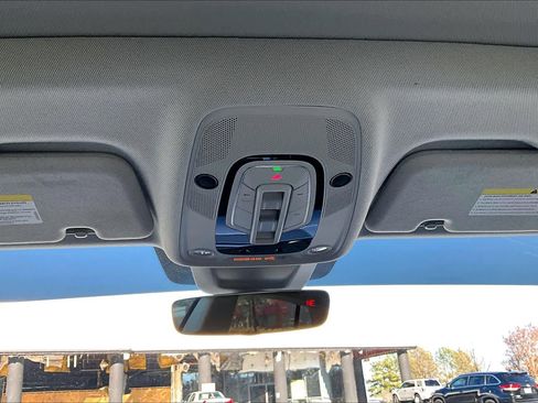 Used 2019 Audi Q8 Premium Plus image 35