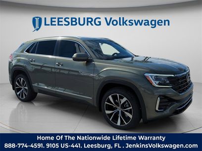 New 2026 Volkswagen Atlas Cross Sport SEL Premium R-Line
