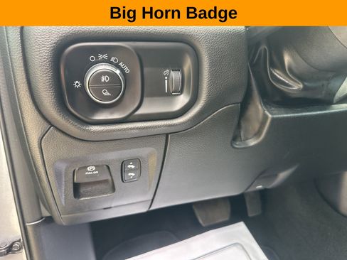 Used 2023 RAM 1500 Big Horn AWD/4WD image 28